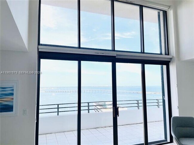 Foto del edificio - 151 SE 15th Rd