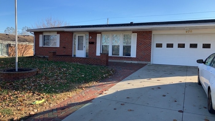 Foto principal - 970 W Alkaline Springs Rd