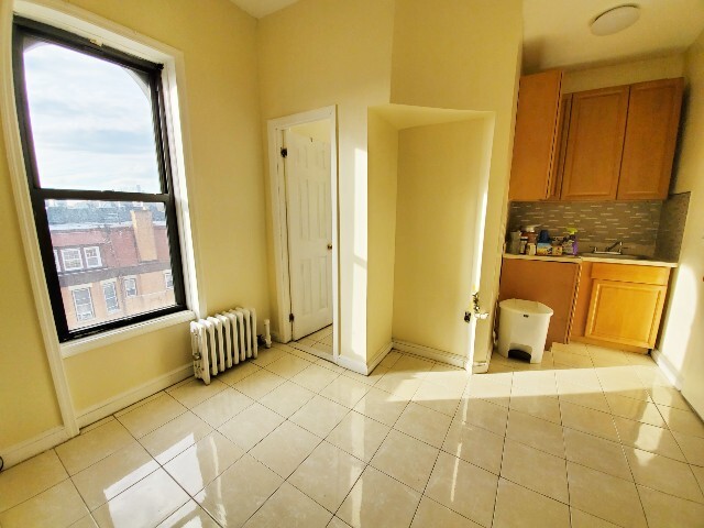 Building Photo - 418 Jefferson Ave