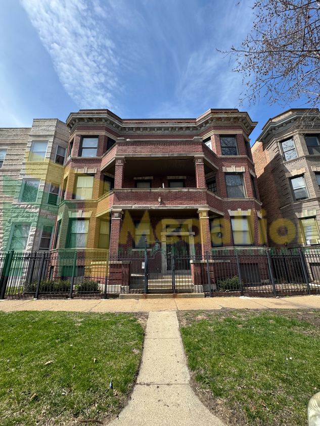 Foto principal - 6106 S Ingleside Ave