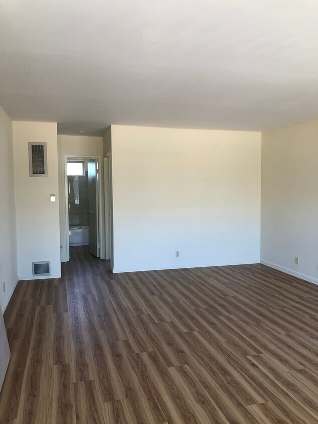 Buena Vida Apartment Homes Apartments in Torrance, CA Westside Rentals