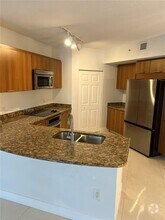 Building Photo - 510 NW 84th Ave