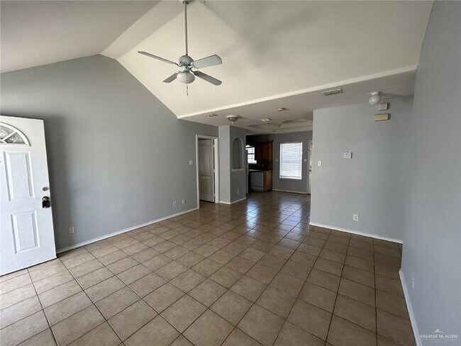 Foto del edificio - 15 Toledo Ave