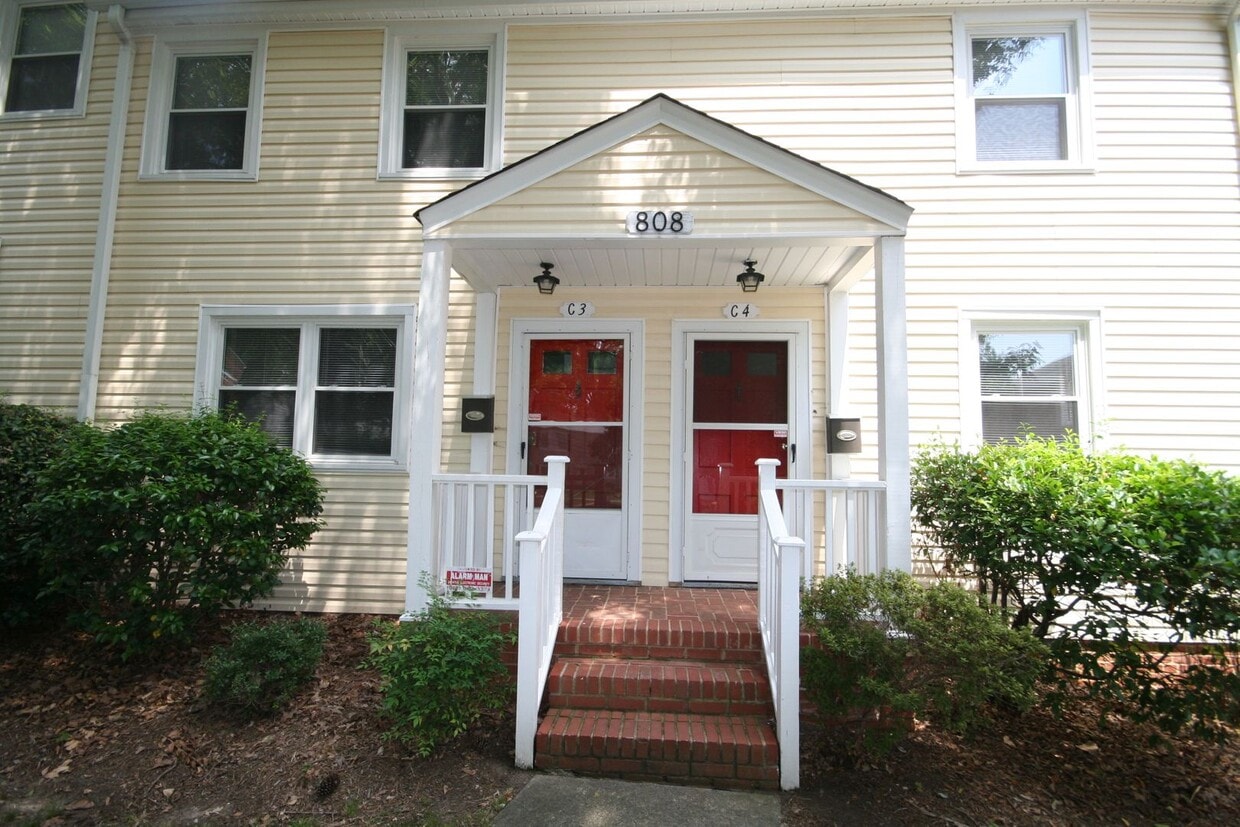 *FLASH SALE* Lovely End Unit Townhouse wit... - *FLASH SALE* Lovely End Unit Townhouse wit...