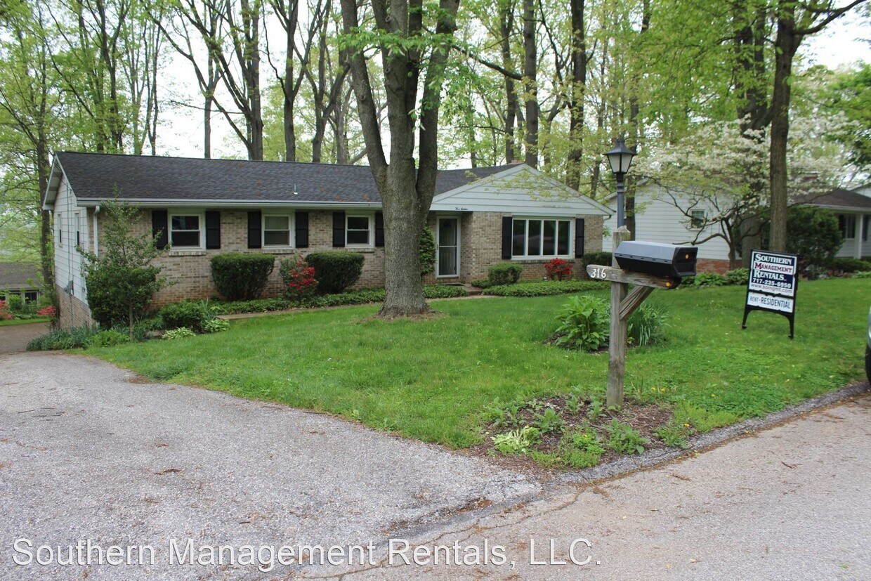 Primary Photo - 4 br, 2.5 bath House - 316 Blue Ridge Drive