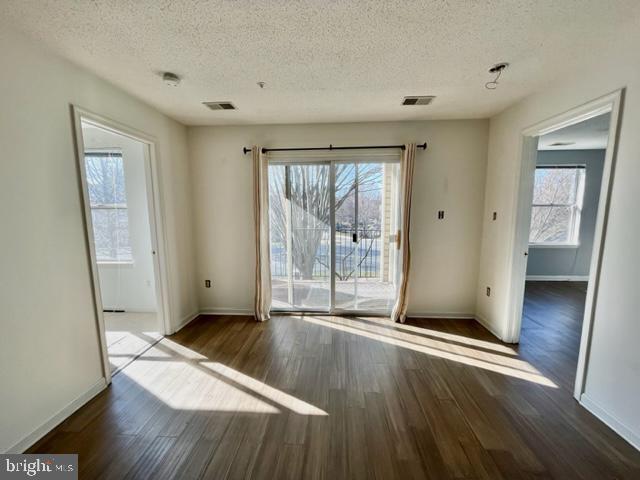 Foto del edificio - 15300 Diamond Cove Terrace