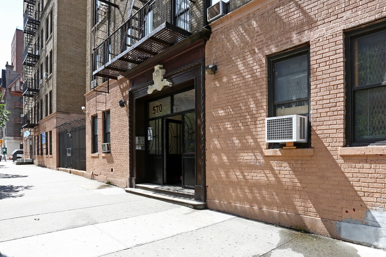 Building Photo - 570 West 204th
