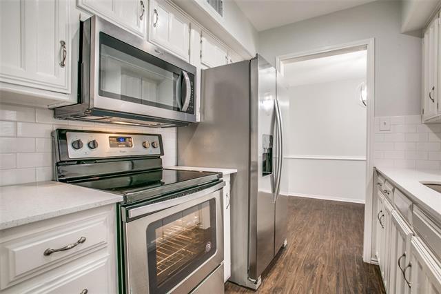 Foto del edificio - 2809 Meadow Park Dr