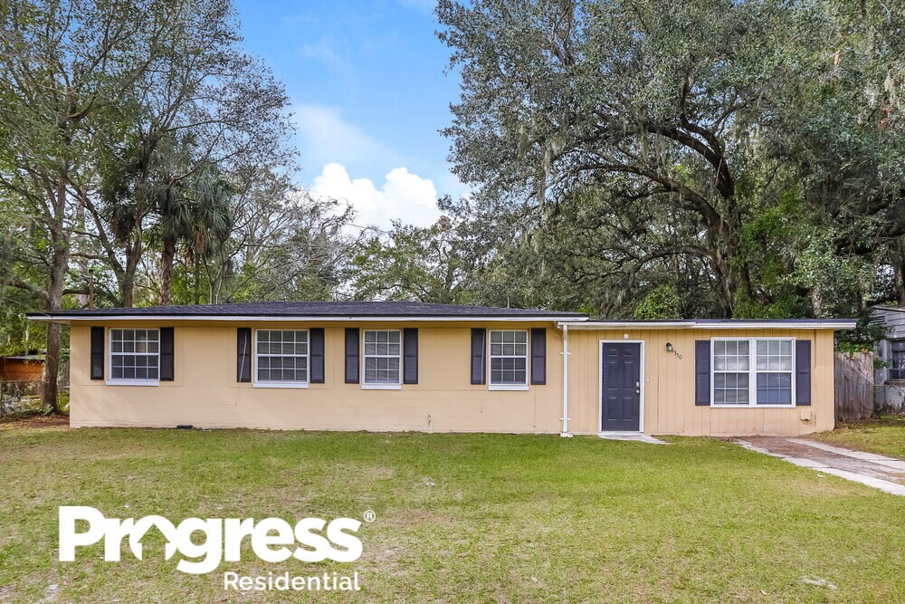 6350 Pennant Dr W, Jacksonville, FL 32244 House Rental in
