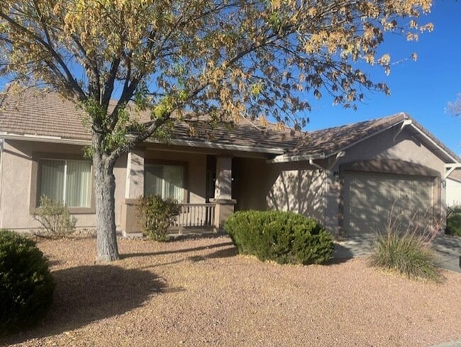 Foto del edificio - 3 Bed 2 Bath Available Now!! Contact Property Pros Property Management for more details