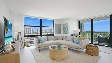 Building Photo - 3031 N Ocean Blvd