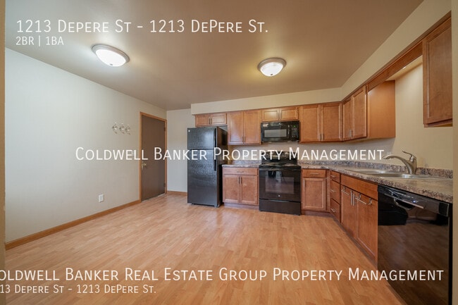 Building Photo - 1213 Depere St