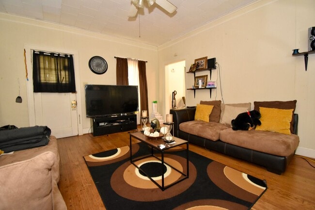 Building Photo - Charming 1 Bed 1 Bath House in Ruston!