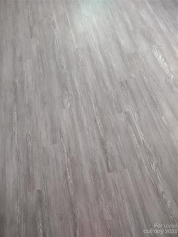 Building Photo - 516 Benton St