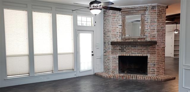 Foto del edificio - 7451 Lake Ridge Rd