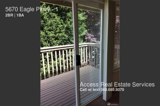 Foto del edificio - 5670 Eagle Pkwy