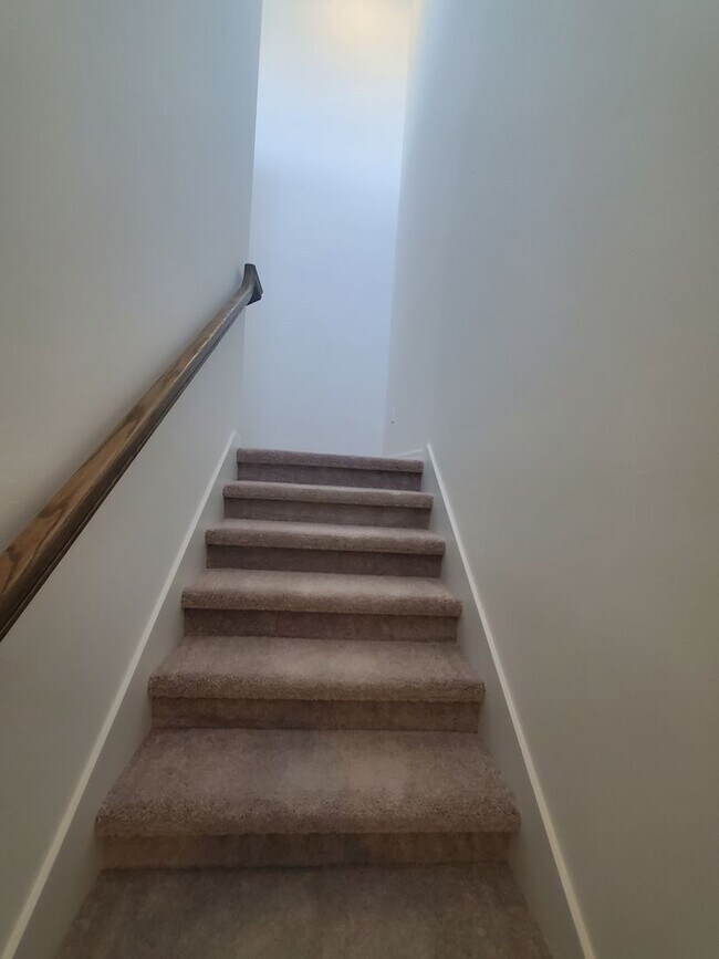 Foto del edificio - 20660 HAZELNUT Ct