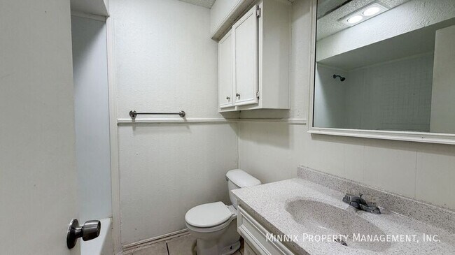 Foto del edificio - 5720 Brownfield Dr