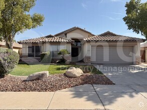 Building Photo - 9559 E Obispo Ave