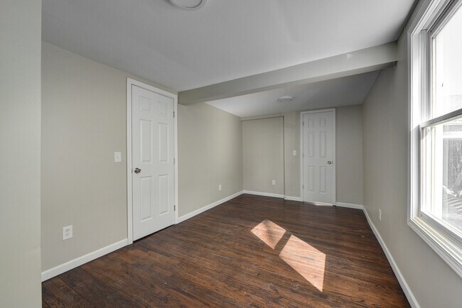 Foto del edificio - Parkway