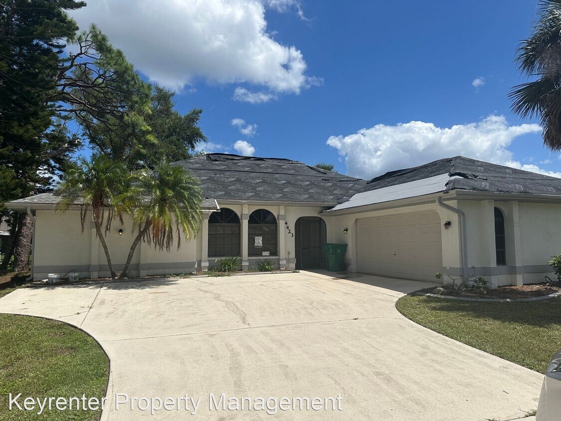 Primary Photo - 3 br, 2 bath House - 4423 Albacore Cir