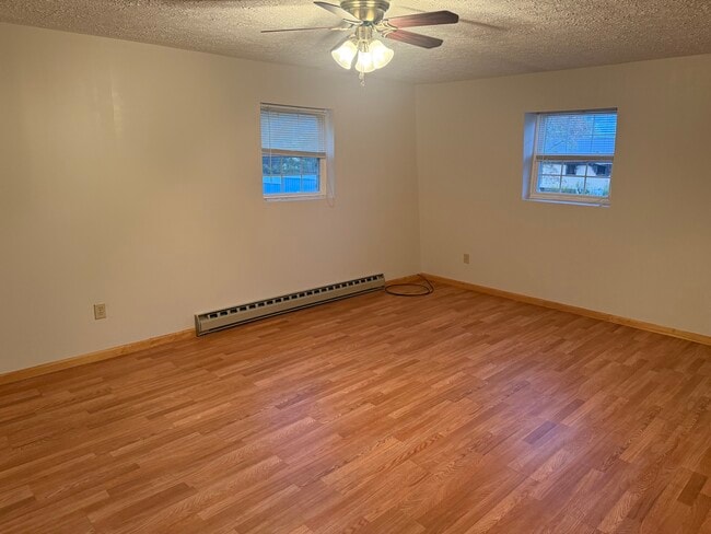 Building Photo - 104 Zimmerman Ln