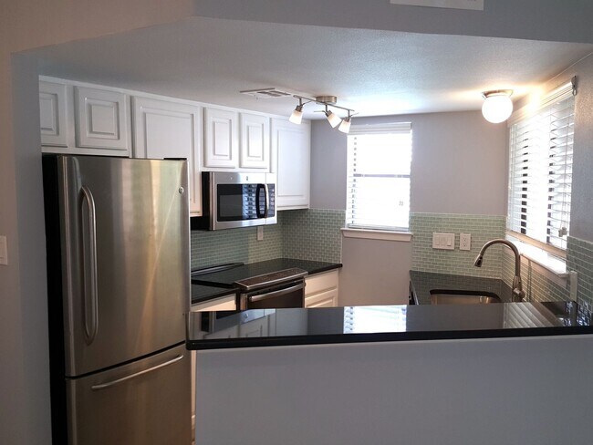 Foto del edificio - 1 Bedroom Condo in Austin