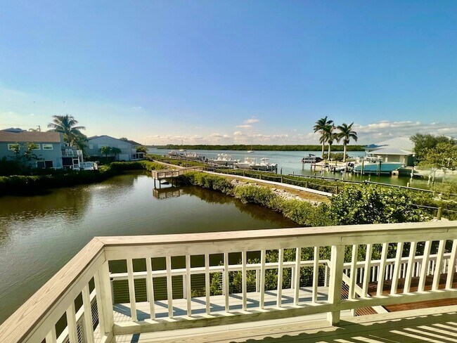 Building Photo - 2486 Harbour Cove Dr