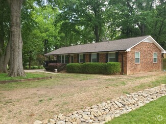 Building Photo - 3110 Sheets Cir