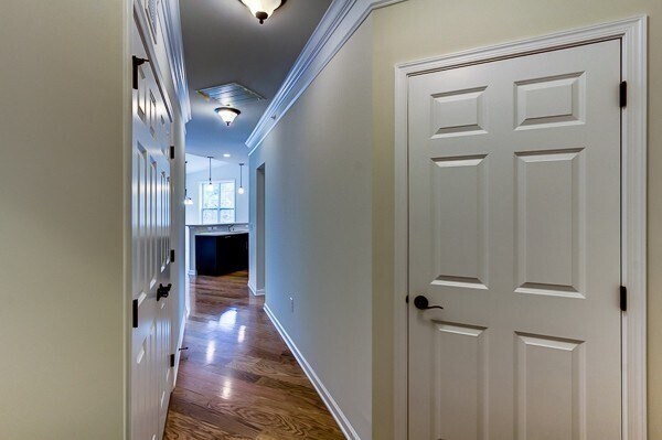 Foto del edificio - 1008 Bradish Ln