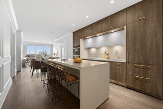 Building Photo - 155 Merchants' Wharf