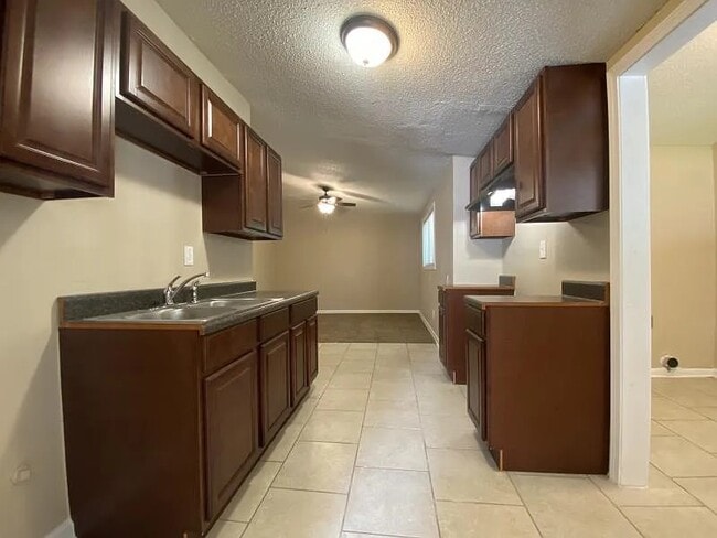 Photo - 4327 Mountain Terrace St House