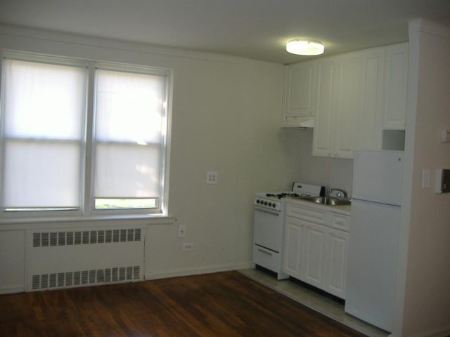Foto del edificio - 2662 West St