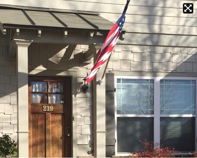 227 Oconee River Circle Unit 227 Oconee River Circle., Athens, GA 30605