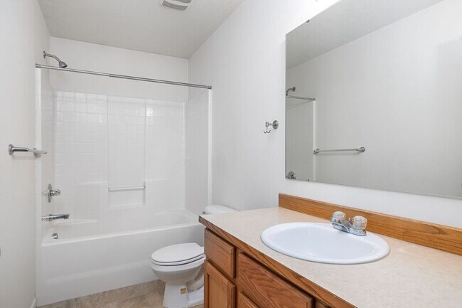 Building Photo - 7920 Chehalis Dr