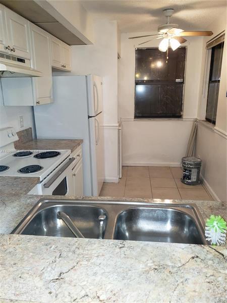 Foto del edificio - 2481 NW 56th Ave