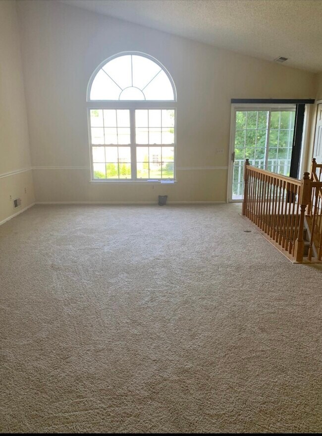 1950 Mattis St Unit 1950, Hellertown, PA 18055 Condo for Rent in