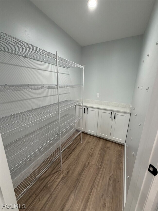 Foto del edificio - 1144-1146 SW 47th Terrace