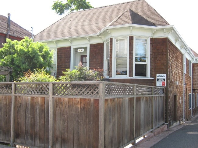 Photo - 2436 Ellsworth St, Apt B