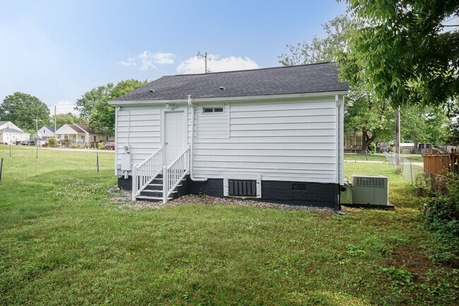 Foto del edificio - Cozy 2 Bed/1 Bath in Burlington!