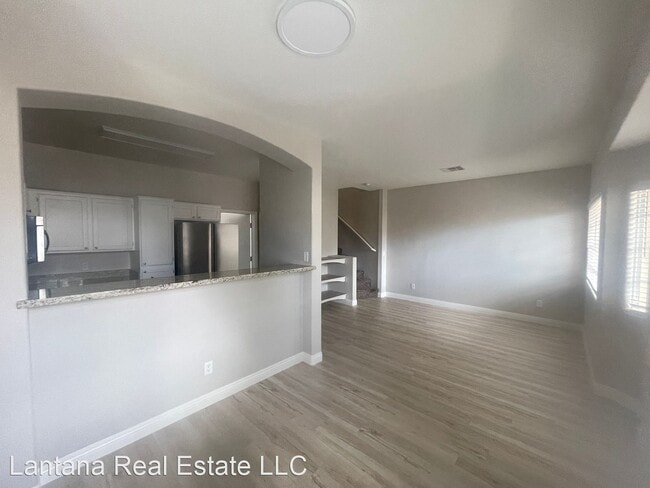 Building Photo - 3 br, 2.5 bath House - 1020 Dusty Creek St.