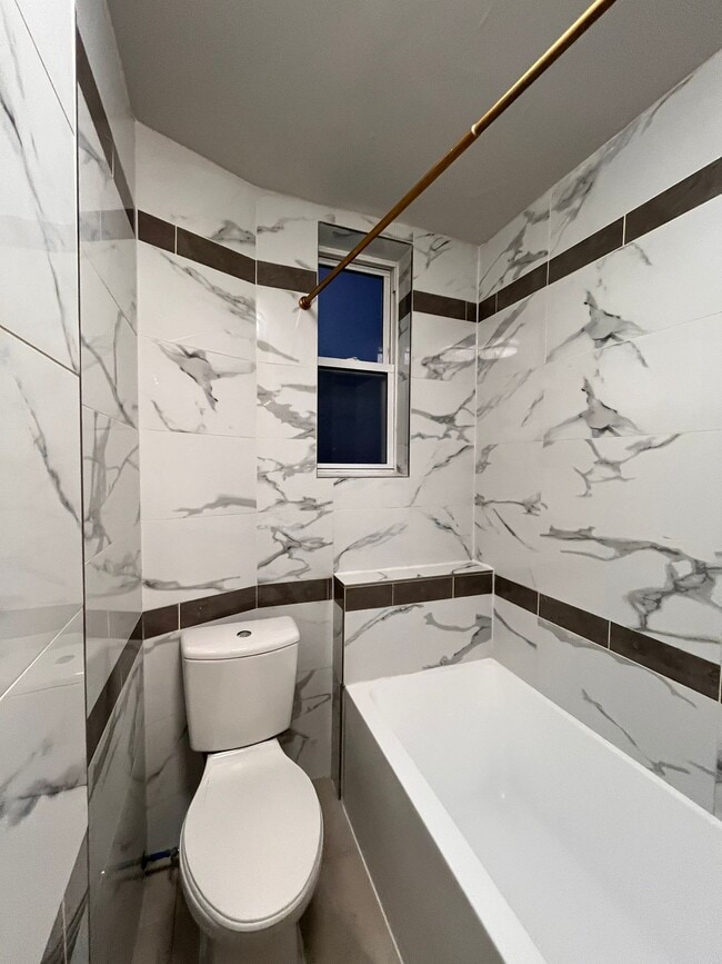 Foto del edificio - 5114 Palisade Ave