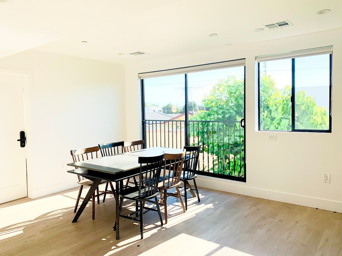 coliving dining room - 1664 W 37th St