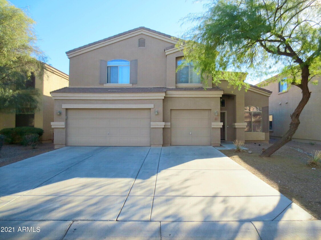 Primary Photo - 43251 W Wild Horse Trail