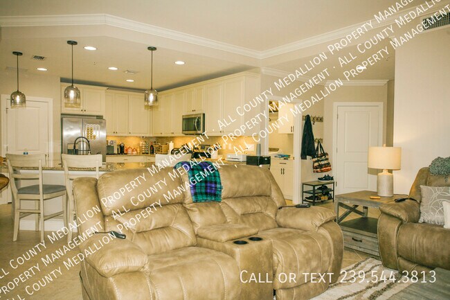Building Photo - 11761 Grand Belvedere Way