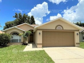 Building Photo - 11013 Bentwood Ct