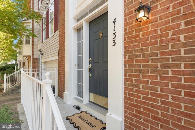 Foto del edificio - 4133 Grover Glen Ct