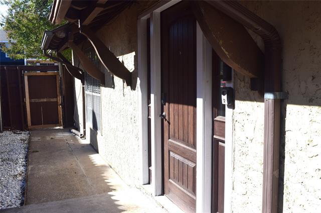 Foto del edificio - 14372 Haymeadow Cir