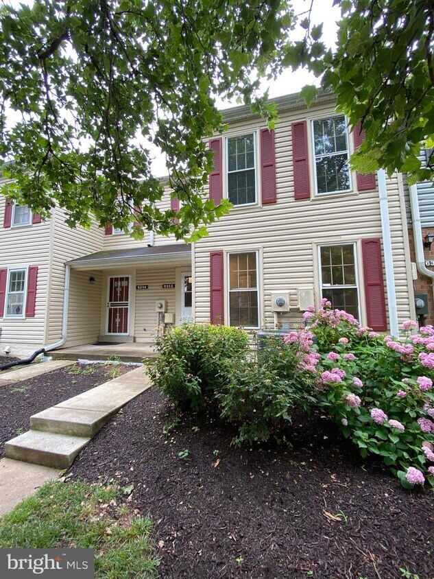6352 Pine View Ct, Burke, VA 22015 Townhouse for Rent in Burke, VA