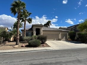 Building Photo - 261 McNerney Dr
